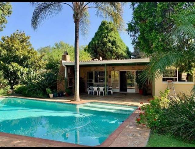 3 BEDROOM HOUSE FOR SALE IN GLEN MARAIS